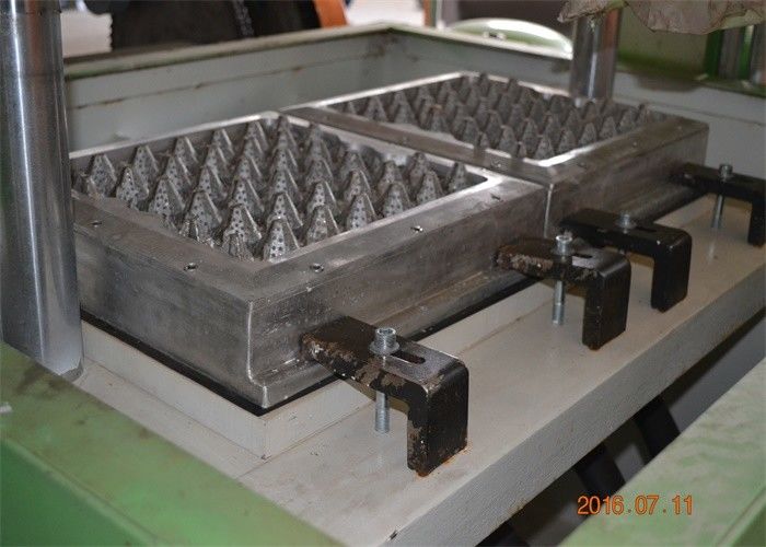 700pcs/hr آلة صناعة الورق الخضروات النوع المتبادل للعبوة البيض / عبوة الفاكهة